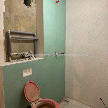 Продам квартиру, Гончаровский бул. , 1  ком., 38 м², частичный ремонт 