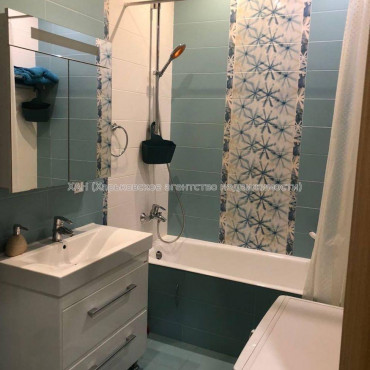 Продам квартиру, Отакара Яроша пер. , 2 кім., 73 м², евроремонт 