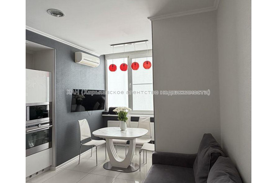 Продам квартиру, Отакара Яроша пер. , 2  ком., 73 м², евроремонт 