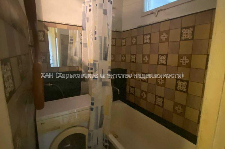 Продам квартиру, Шекспира пер. , 3 , 2 кім., 42.40 м², советский ремонт 
