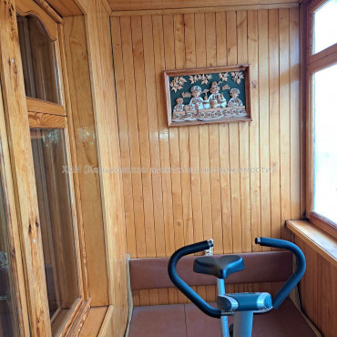 Продам квартиру, Ахсарова Энвера ул. , 3 кім., 67.50 м², косметический ремонт 