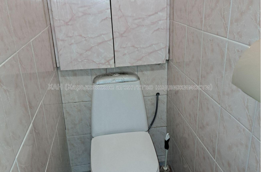 Продам квартиру, Ахсарова Энвера ул. , 3 кім., 67.50 м², косметический ремонт 