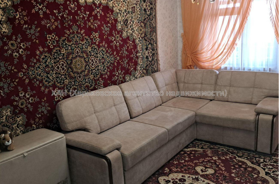 Продам квартиру, Ахсарова Энвера ул. , 3 кім., 67.50 м², косметический ремонт 