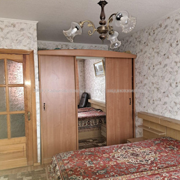 Продам квартиру, Ахсарова Энвера ул. , 3 кім., 67.50 м², косметический ремонт 