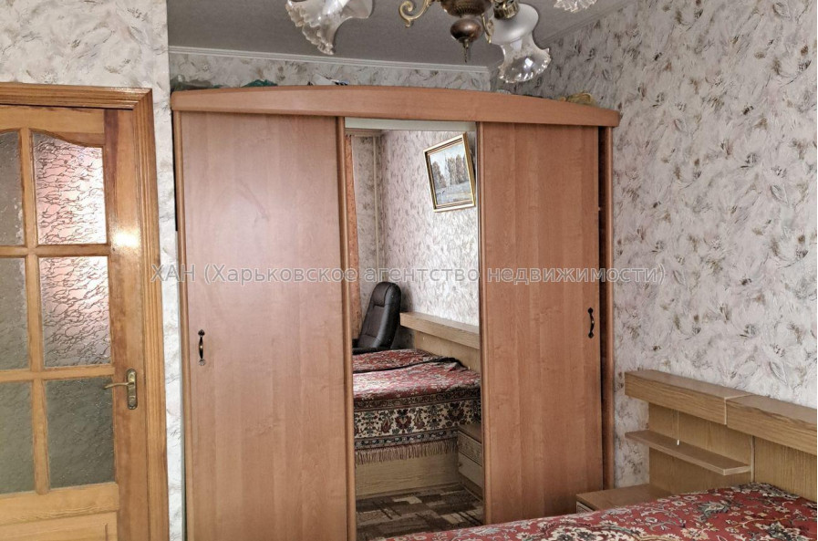 Продам квартиру, Ахсарова Энвера ул. , 3 кім., 67.50 м², косметический ремонт 