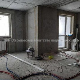 Продам квартиру, Лисаветинская ул. , 2 кім., 68 м², без отделочных работ