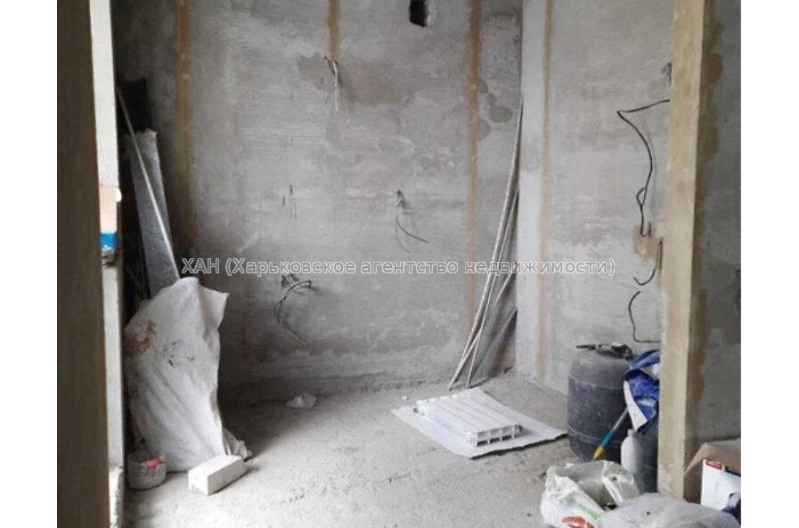 Продам квартиру, Лисаветинская ул. , 2 кім., 68 м², без отделочных работ 