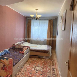 Продам квартиру, Владислава Зубенко ул. , 2  ком., 45 м², советский ремонт