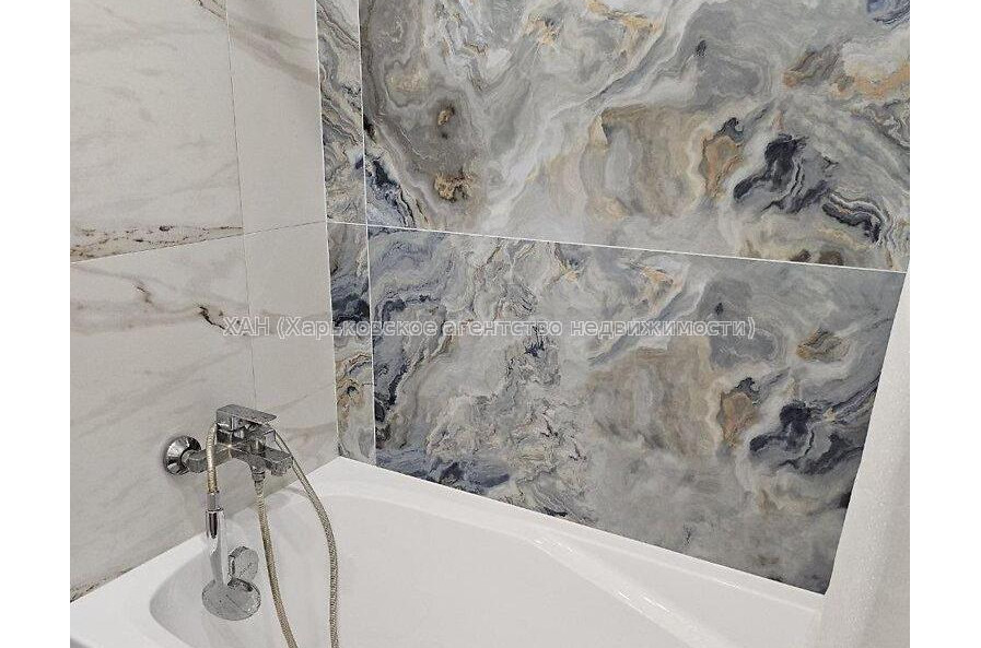 Продам квартиру, Непокоренных ул. , 3 кім., 64 м², евроремонт 