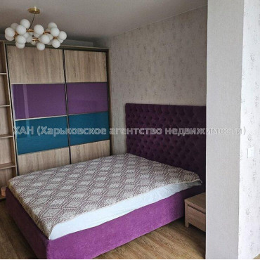 Продам квартиру, Непокоренных ул. , 3 кім., 64 м², евроремонт 