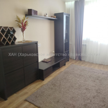 Продам квартиру, Непокоренных ул. , 3 кім., 64 м², евроремонт 