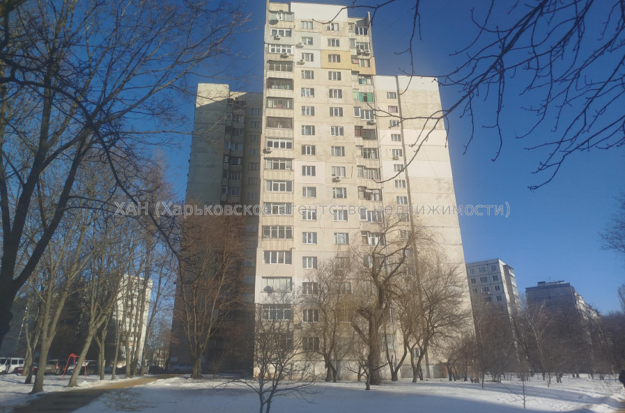 Продам квартиру, Непокоренных ул. , 3 кім., 64 м², евроремонт 