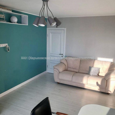 Продам квартиру, Валентиновская ул. , 3  ком., 67.30 м², авторский дизайн 