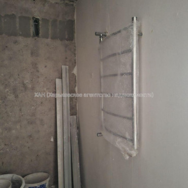 Продам квартиру, Каденюка ул. , 1 кім., 30 м², без отделочных работ 