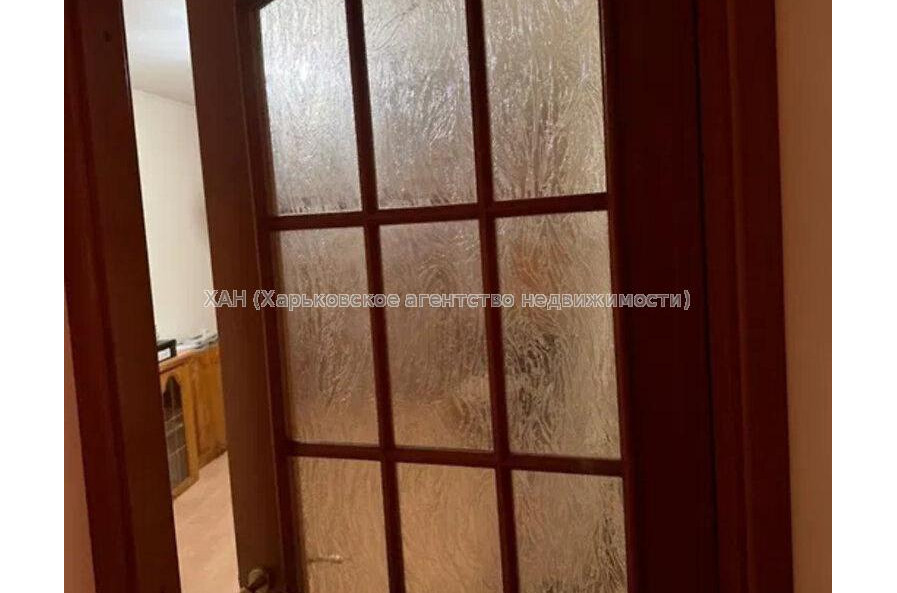 Продам квартиру, Валентиновская ул. , 3  ком., 65 м², косметический ремонт 