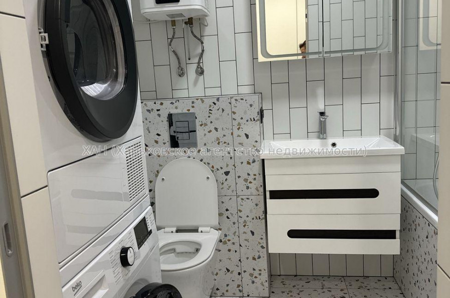 Продам квартиру, Рогатинская Левада ул. , 1 кім., 47 м², авторский дизайн 