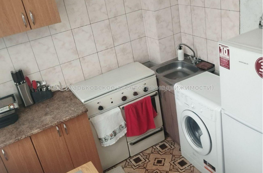 Продам квартиру, Валентиновская ул. , 1  ком., 33 м², косметический ремонт 