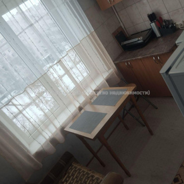 Продам квартиру, Валентиновская ул. , 1  ком., 33 м², косметический ремонт 