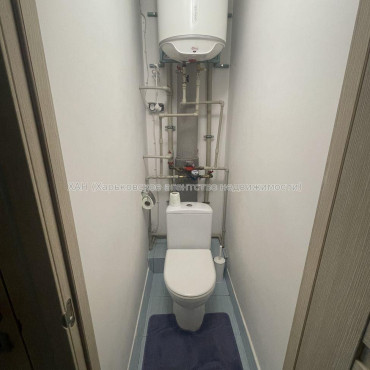 Продам квартиру, Победы просп. , 1 кім., 34 м², евроремонт 