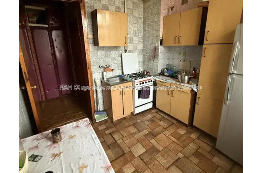 Продам квартиру, Кацарская ул. , 2 кім., 55 м², советский ремонт 
