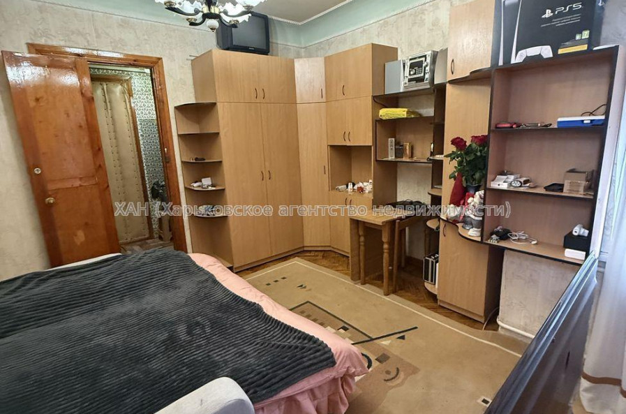 Продам квартиру, Кацарская ул. , 2 кім., 55 м², советский ремонт 