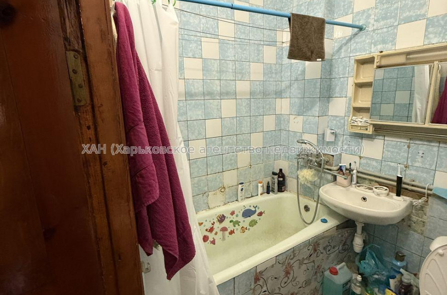 Продам квартиру, Кацарская ул. , 2 кім., 55 м², советский ремонт 