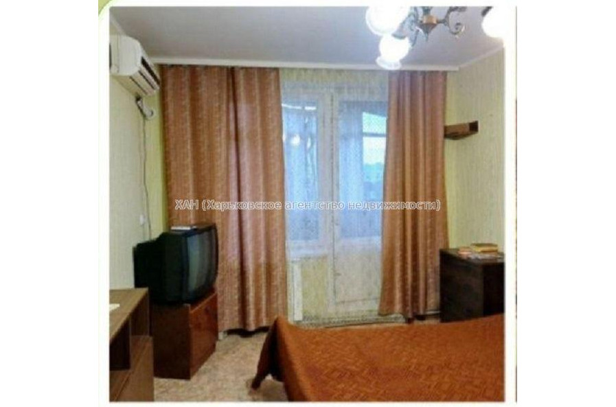 Продам квартиру, Дмитрия Коцюбайло ул. , 3 кім., 64 м², косметический ремонт 