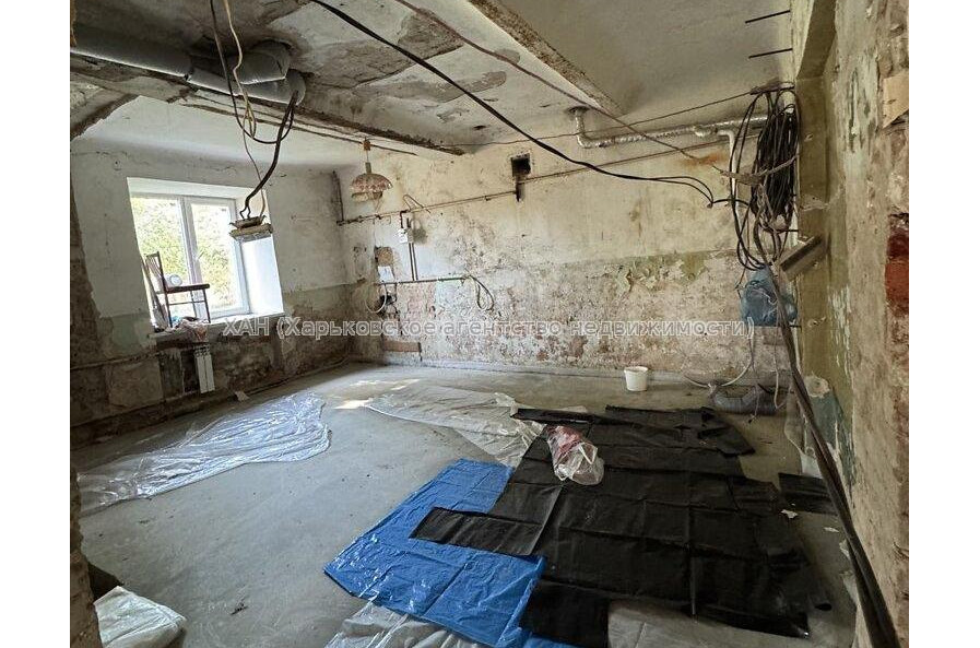 Продам квартиру, Александра Лавренко ул. , 2 кім., 57.30 м², без отделочных работ 