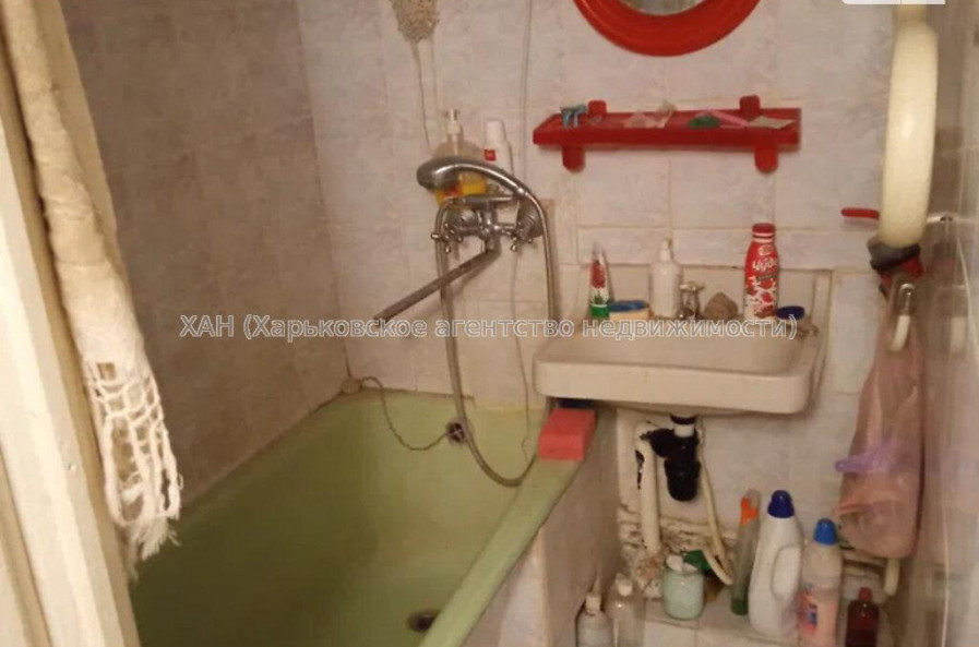 Продам квартиру, Бучмы ул. , 2  ком., 47 м², без ремонта 