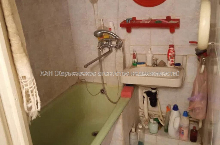 Продам квартиру, Бучмы ул. , 2  ком., 47 м², без ремонта 