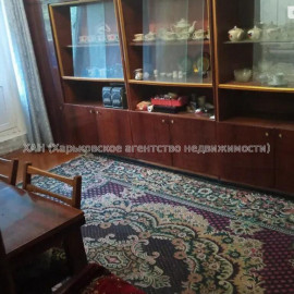 Продам квартиру, Бучмы ул. , 2 кім., 47 м², без ремонта