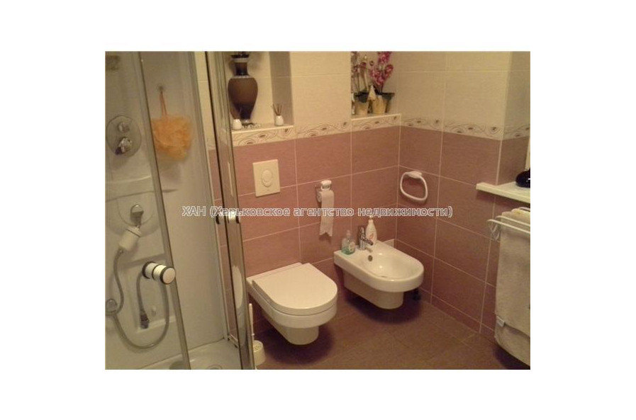 Продам дом, Вокзальная ул. , 239 м², 17 сот., капитальный ремонт 