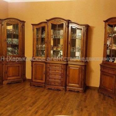 Продам дом, Вокзальная ул. , 239 м², 17 сот., капитальный ремонт 