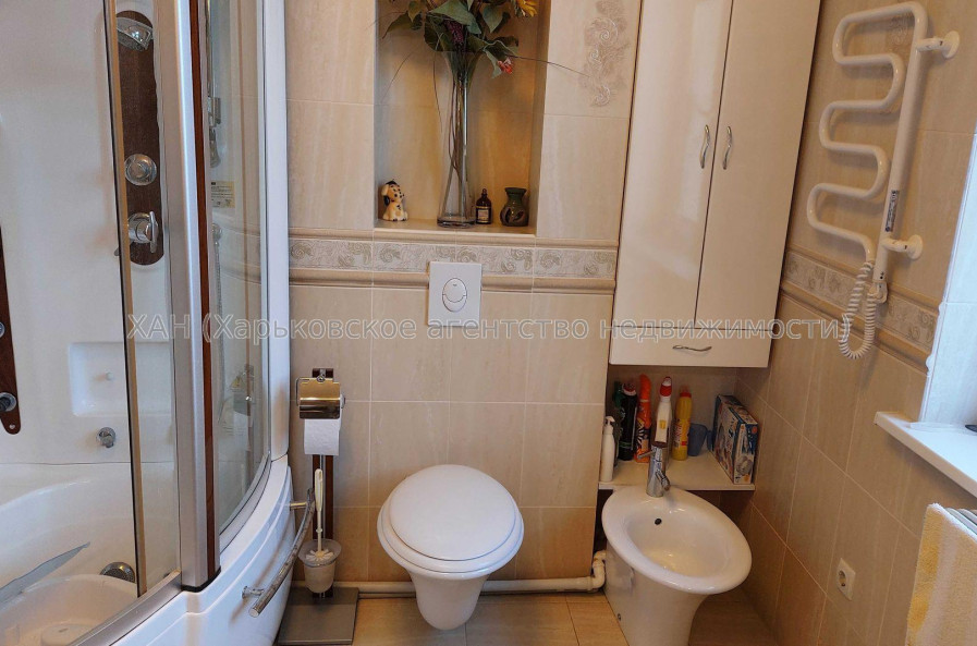 Продам дом, Вокзальная ул. , 239 м², 17 сот., капитальный ремонт 