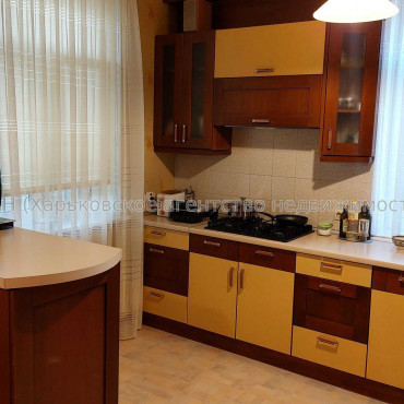 Продам дом, Вокзальная ул. , 239 м², 17 сот., капитальный ремонт 