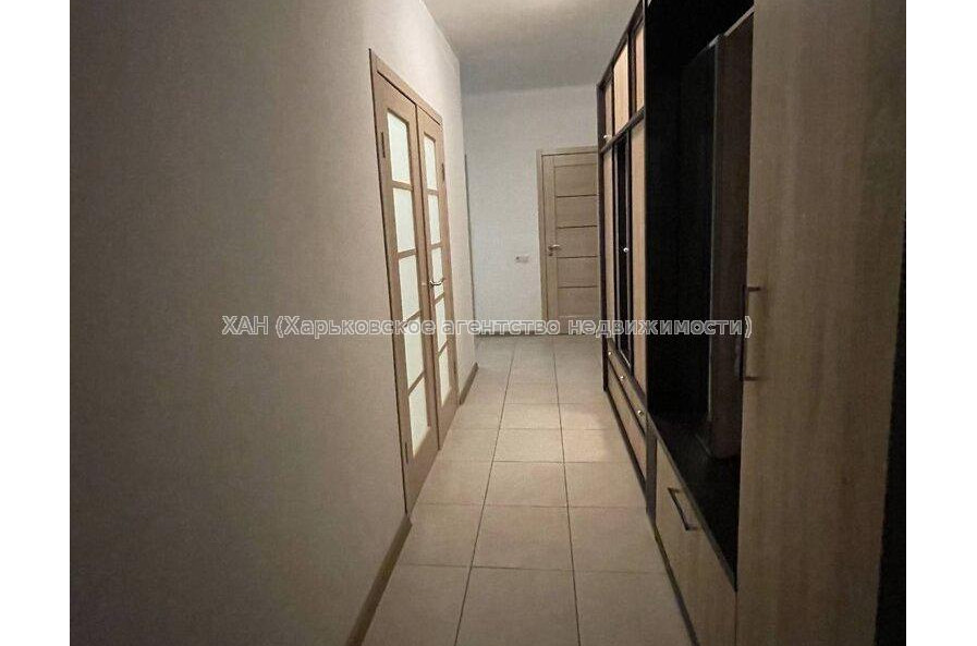 Продам квартиру, Мирная ул. , 2  ком., 80 м², евроремонт 