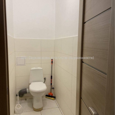 Продам квартиру, Мирная ул. , 2  ком., 80 м², евроремонт 