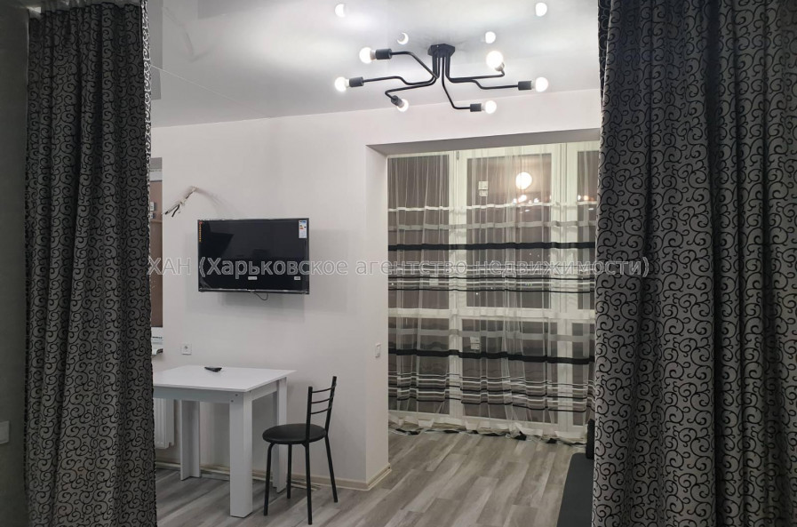 Продам квартиру, Пискуновский пер. , 1 кім., 45 м², капитальный ремонт 