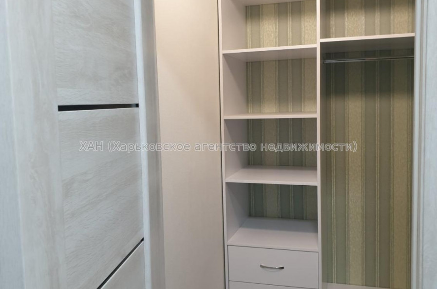 Продам квартиру, Пискуновский пер. , 1 кім., 45 м², капитальный ремонт 