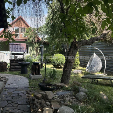 Продам дом, 150 м², 10 сот., капитальный ремонт 