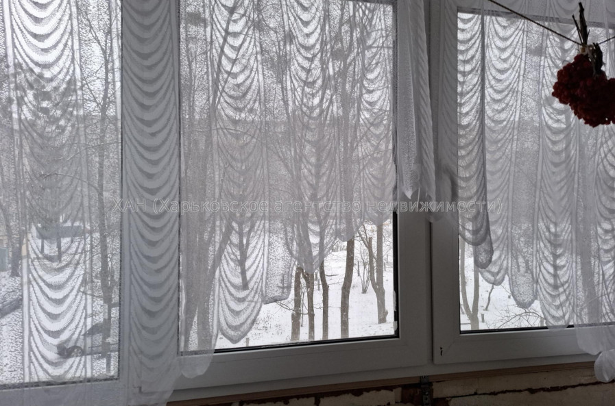 Здам квартиру, Познанская ул. , 1 кім., 30.20 м², косметический ремонт 