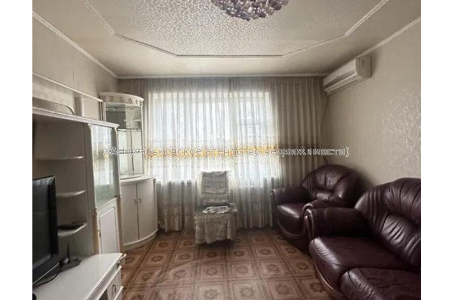 Продам квартиру, Юбилейный просп. , 2 кім., 47.10 м², косметический ремонт 