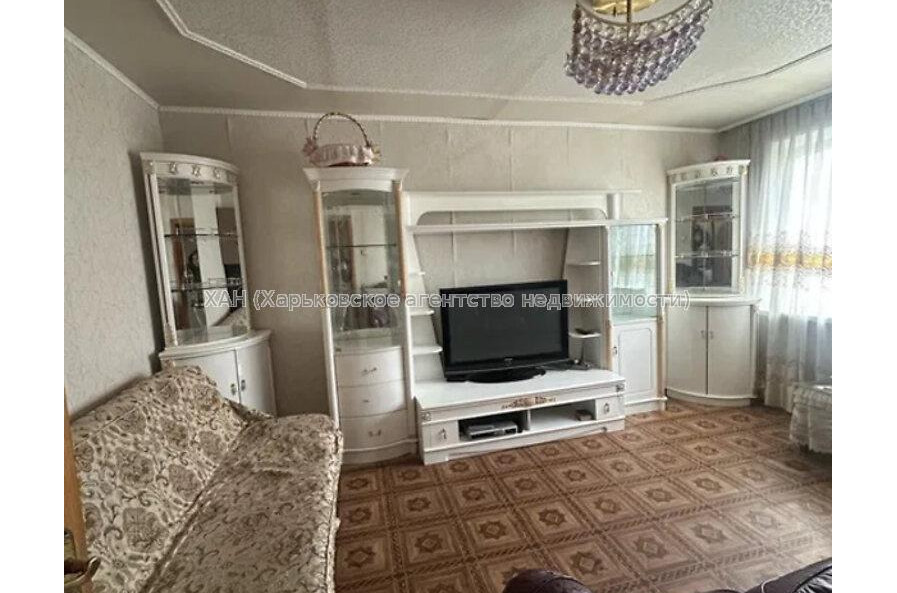 Продам квартиру, Юбилейный просп. , 2 кім., 47.10 м², косметический ремонт 