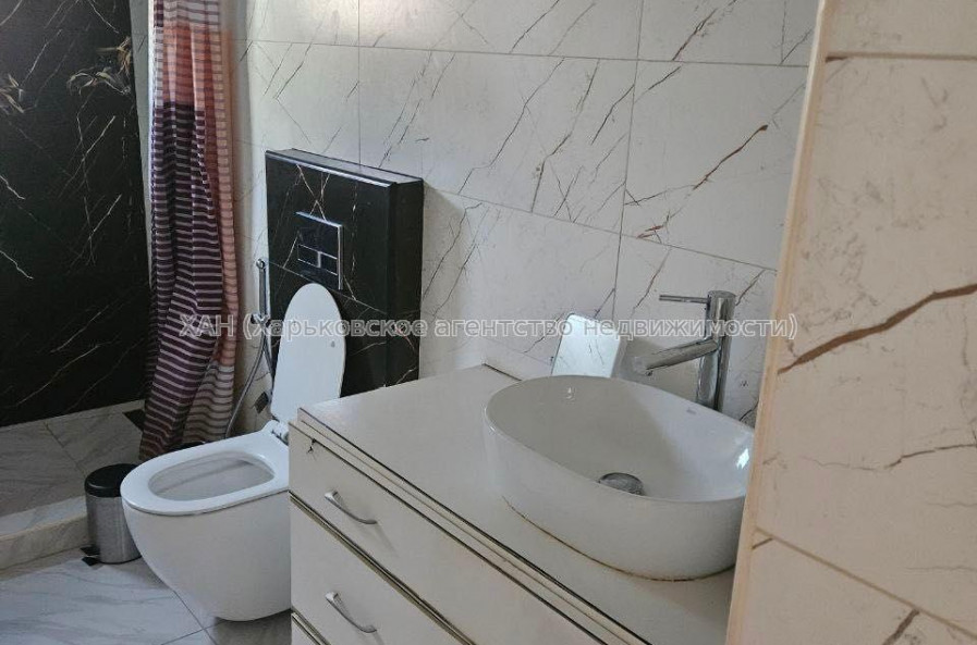 Продам дом, 120 м², 6 сот., евроремонт 