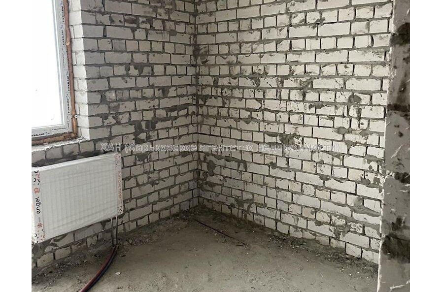 Продам квартиру, Мира ул. , 1 кім., 34.70 м², без внутренних работ 