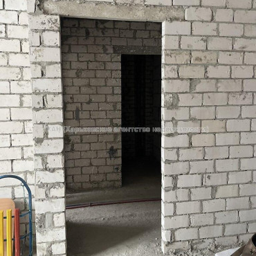 Продам квартиру, Мира ул. , 1 кім., 34.70 м², без внутренних работ 