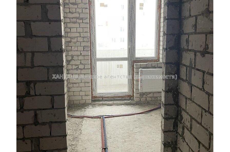 Продам квартиру, Мира ул. , 1 кім., 34.70 м², без внутренних работ 