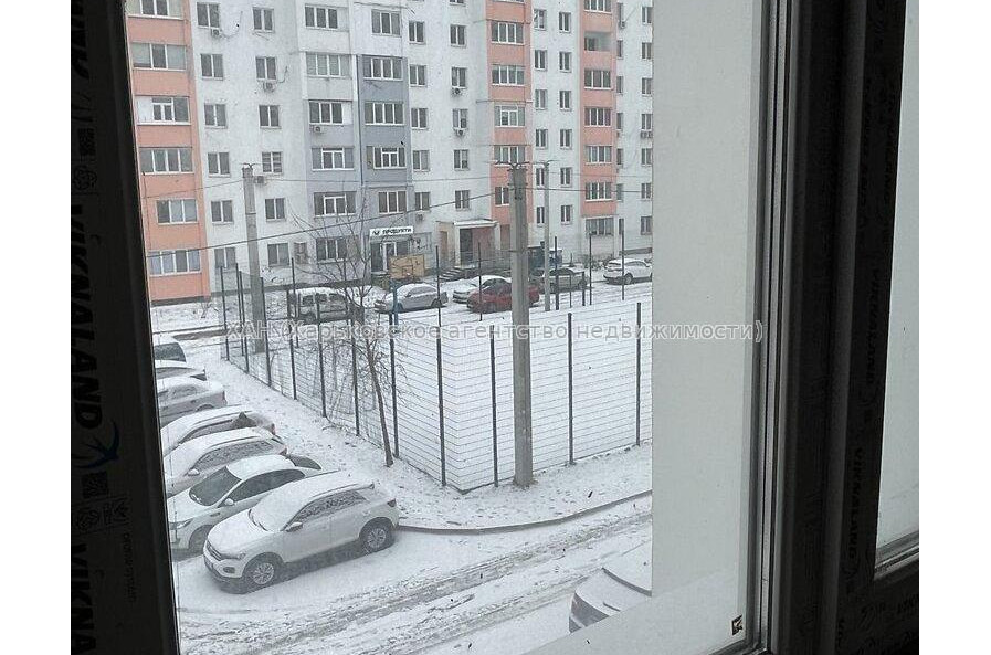 Продам квартиру, Мира ул. , 1 кім., 34.70 м², без внутренних работ 