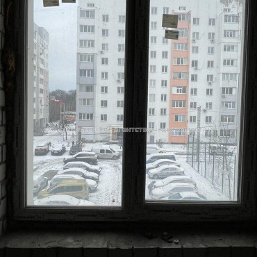 Продам квартиру, Мира ул. , 1 кім., 34.70 м², без внутренних работ 