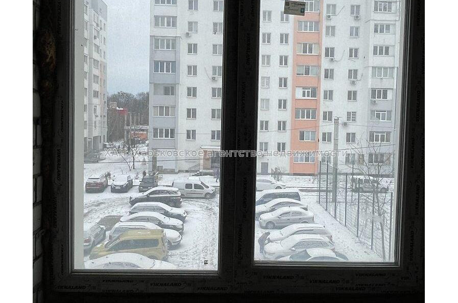 Продам квартиру, Мира ул. , 1 кім., 34.70 м², без внутренних работ 